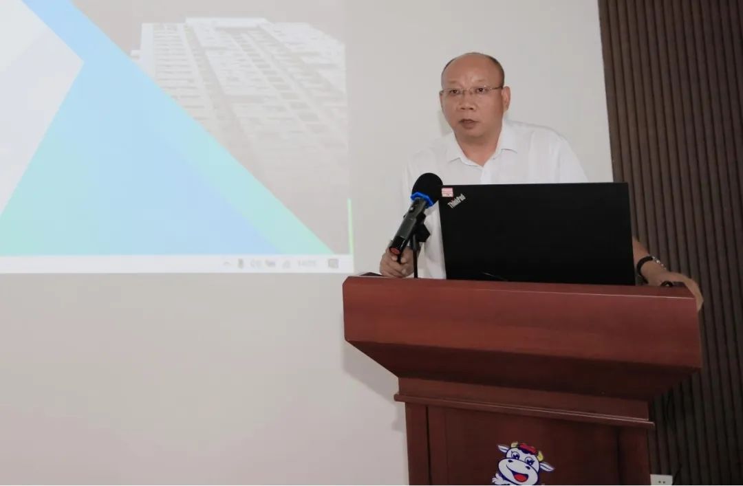 荣耀网页版_荣耀（中国）乳业集团开展“合规体系构建框架”专题培训