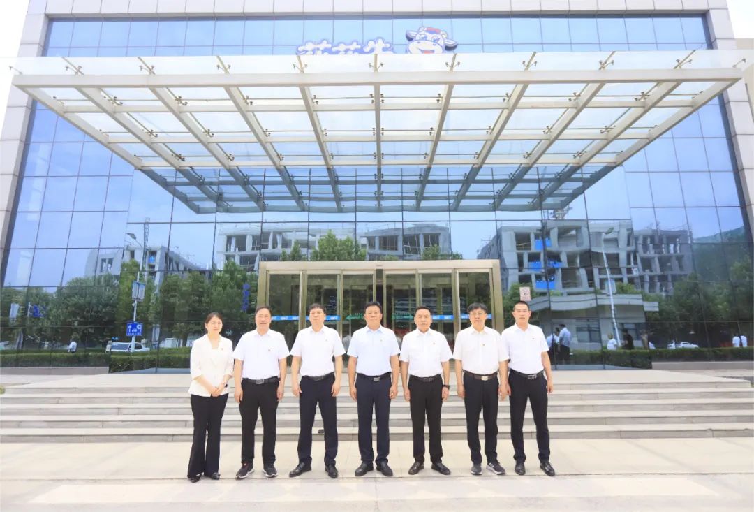 中国共产党荣耀网页版_荣耀（中国）第二届委员会第二次党员大会胜利召开