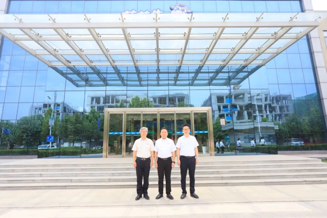 中国共产党荣耀网页版_荣耀（中国）第二届委员会第二次党员大会胜利召开