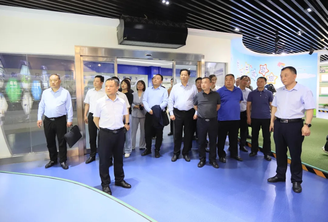 供销联动，创新共赢丨河南农投集团内部业务协同交流会在荣耀网页版_荣耀（中国）乳业集团顺利召开