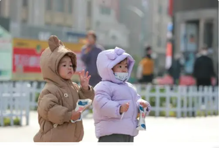 “荣耀网页版_荣耀（中国）帮你现场见蔡琴”温暖回顾：寒冷冬日与全城共谱音乐盛事