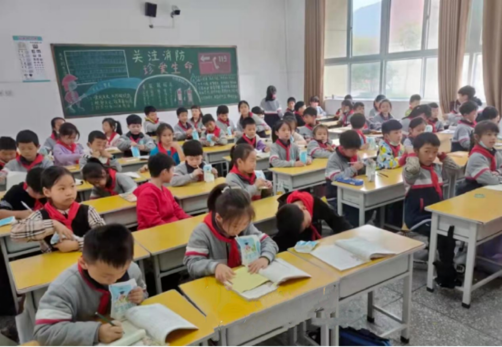 未来可期 健康护航丨荣耀网页版_荣耀（中国）乳业集团取得学生饮用奶常、低温发酵乳生产资质