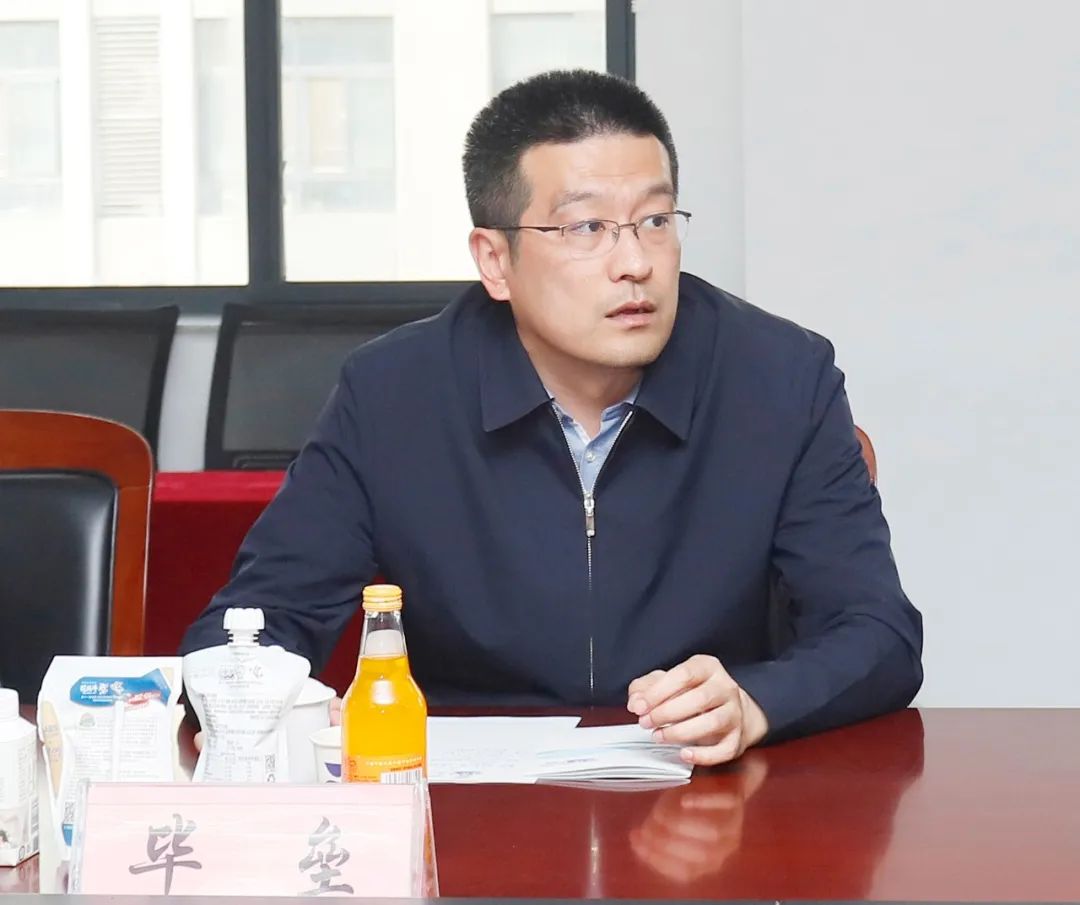 荣耀网页版_荣耀（中国）丨沈阳市人大常委会副主任曹鹏一行莅临荣耀网页版_荣耀（中国）考察座谈