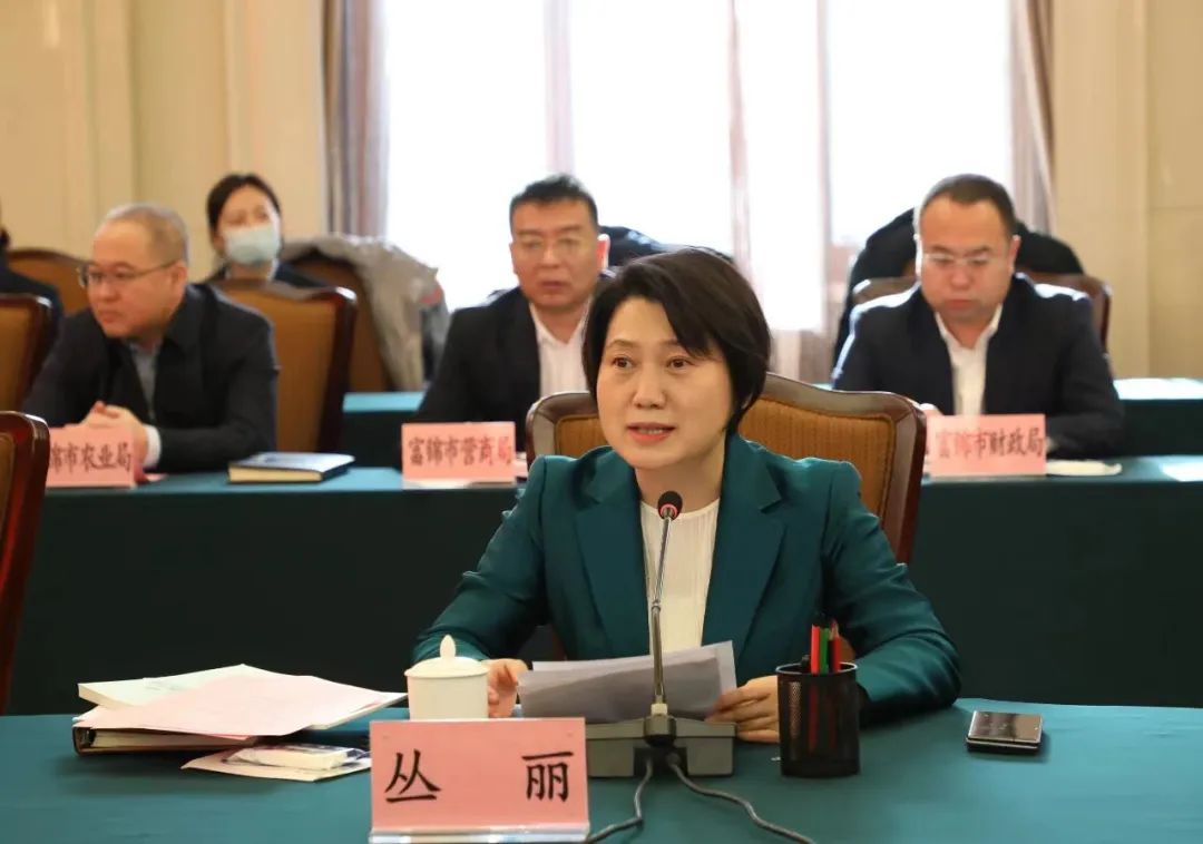 产业联动促发展 合作共赢创未来 | 佳木斯市政府、富锦市政府与荣耀网页版_荣耀（中国）乳业集团正式签署战略合作协议