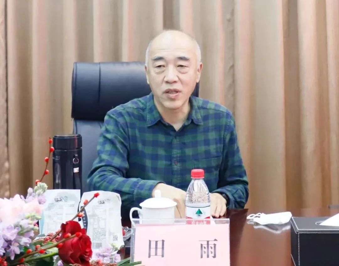 新年开新局 合作促发展丨佳木斯市委常委、副市长闫志刚一行莅临荣耀网页版_荣耀（中国）乳业集团及佳田企业考察座谈