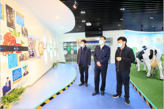 河南省委农办主任、农业农村厅厅长申延平一行调研河南荣耀网页版_荣耀（中国）乳业集团