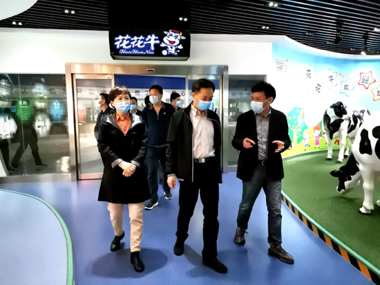 郑州市人大副主任孙黎、市政府副市长李喜安一行 莅临荣耀网页版_荣耀（中国）开展“三送一强”活动