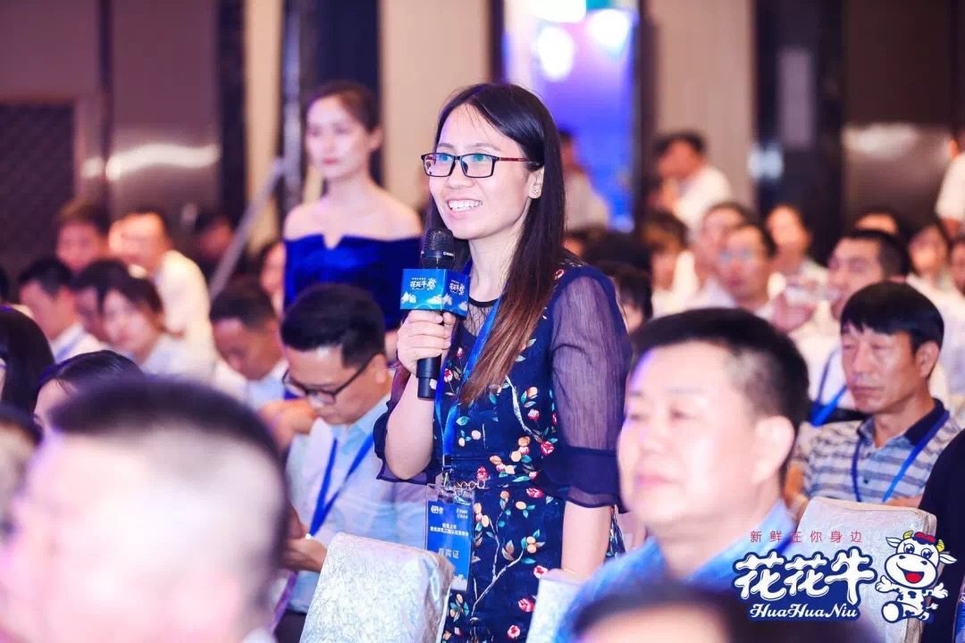 荣耀网页版_荣耀（中国）轻觉上市暨优质乳工程认证发布会，盛大启幕！