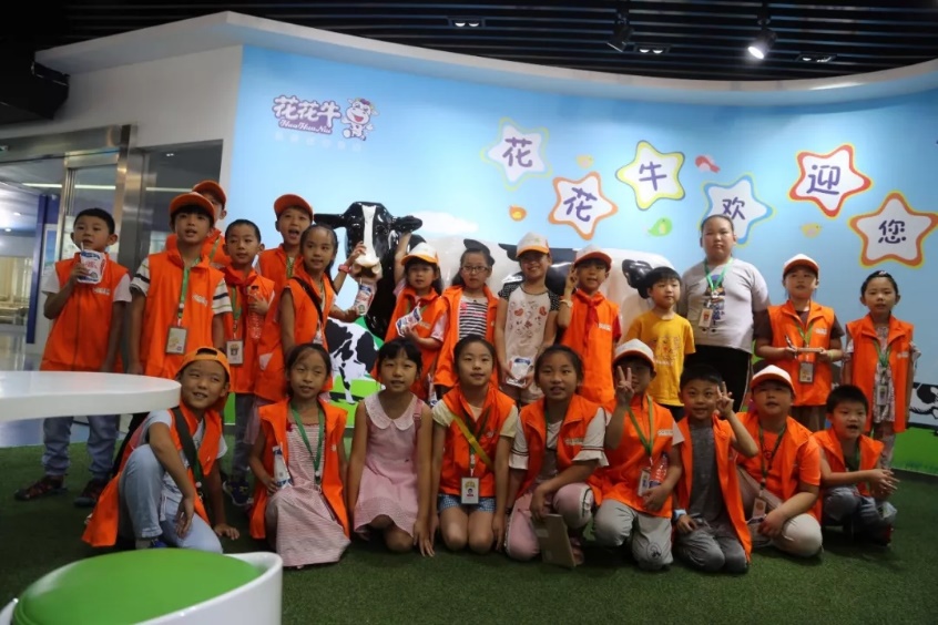 荣耀网页版_荣耀（中国）落实食品安全企业主体责任 积极践行振兴中国奶业