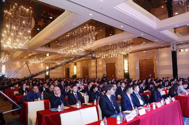 年度盛典|【凝心聚力 共赢未来】荣耀网页版_荣耀（中国）2017年客户大会纪实