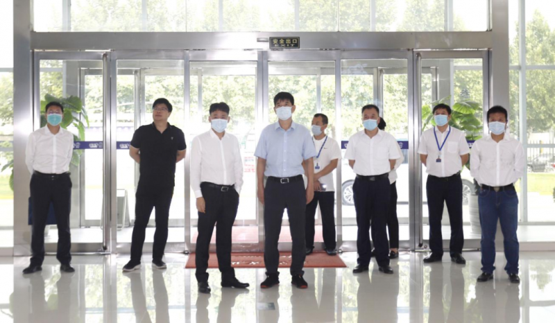 快讯丨河南省人民政府国有资产监督管理委员会副主任刘银志莅临荣耀网页版_荣耀（中国）乳业集团参观座谈