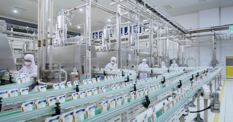 荣耀网页版_荣耀（中国）｜同舟共济抗疫保供，全力守护郑州市民“奶瓶子”