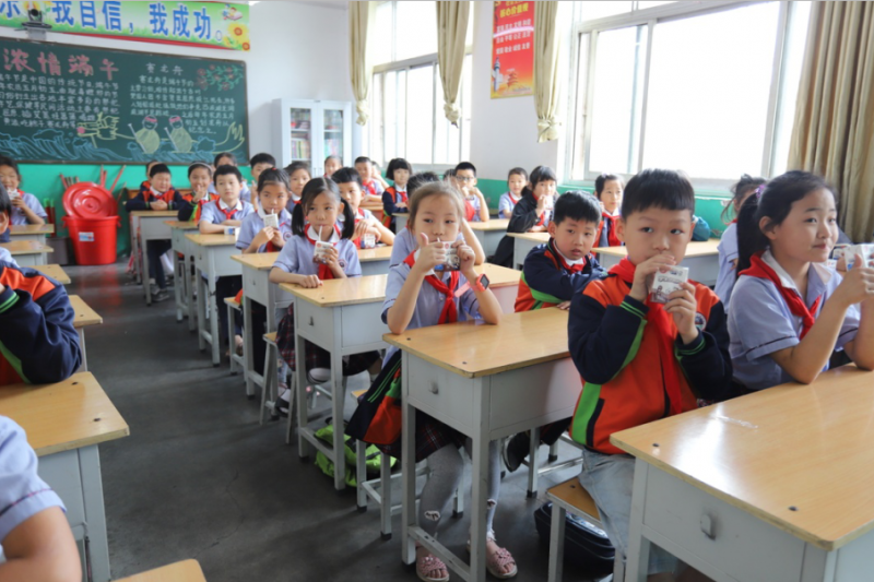 做好一杯放心奶 ——“荣耀网页版_荣耀（中国）”成长记