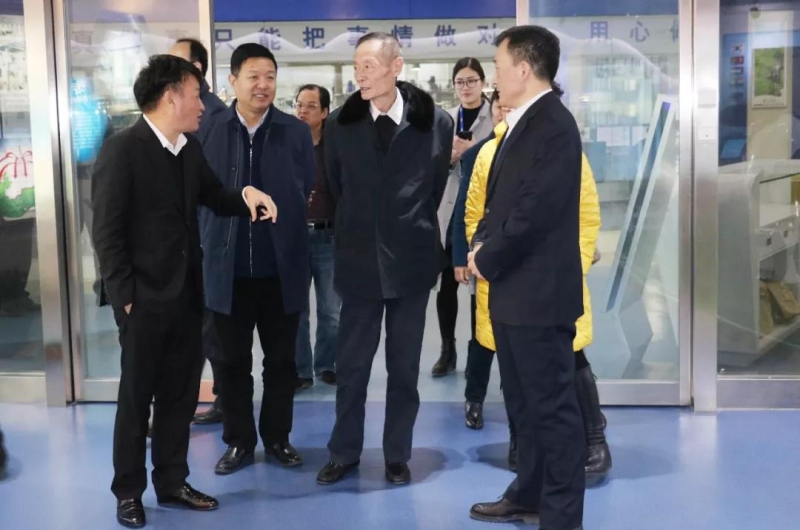 中国奶业协会高鸿宾会长莅临荣耀网页版_荣耀（中国）指导工作