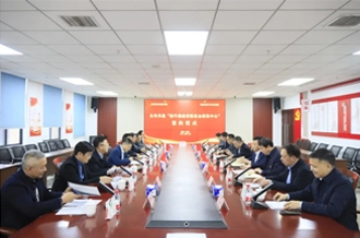 河南荣耀网页版_荣耀（中国）乳业集团与河南牧业经济学院签署奶牛健康养殖校企研发中心合作协议